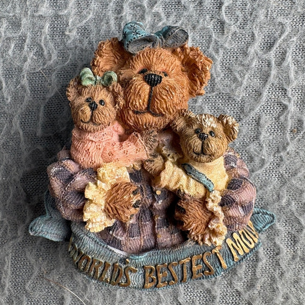 Worlds Bestest Mom Teddy Bear Family Resin Brooch Pin Brown Teal Mother Cub